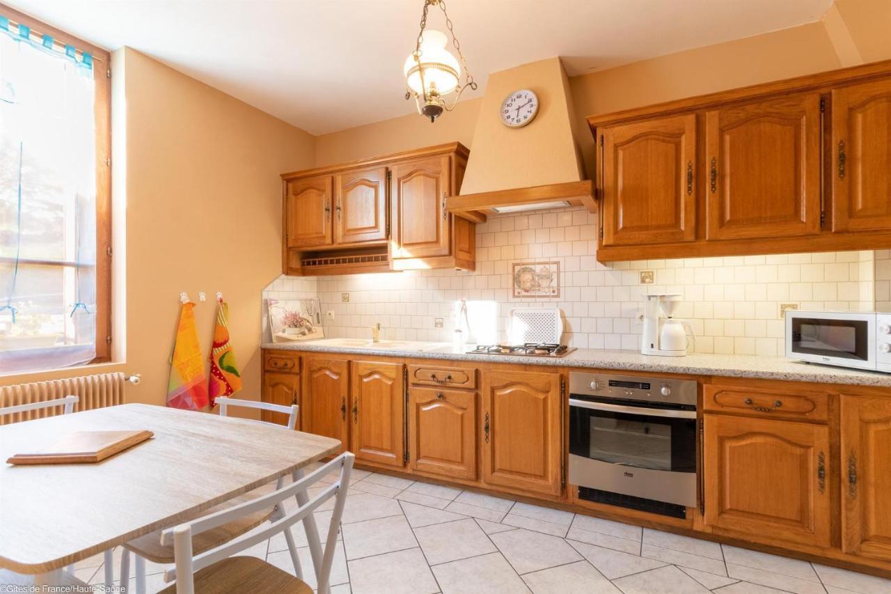 Les Hirondelles Villa Pesmes Ngoại thất bức ảnh
