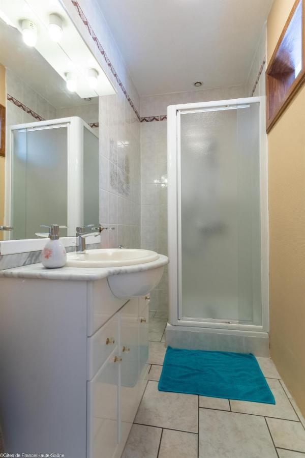 Les Hirondelles Villa Pesmes Ngoại thất bức ảnh