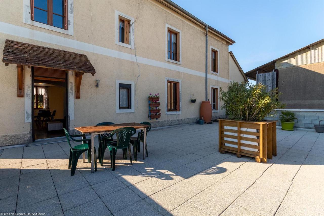 Les Hirondelles Villa Pesmes Ngoại thất bức ảnh